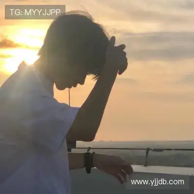杨雨欣